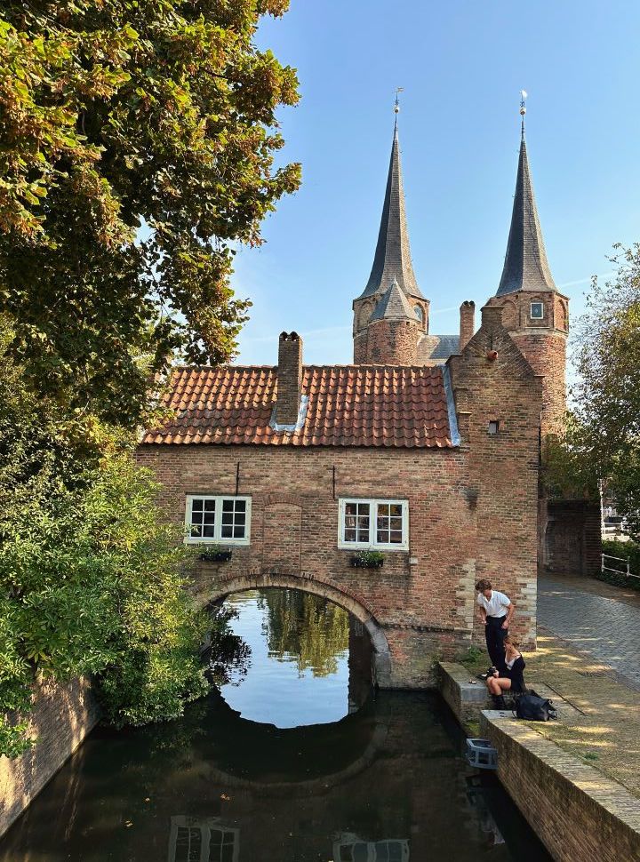 water entrance of the east gate in delft