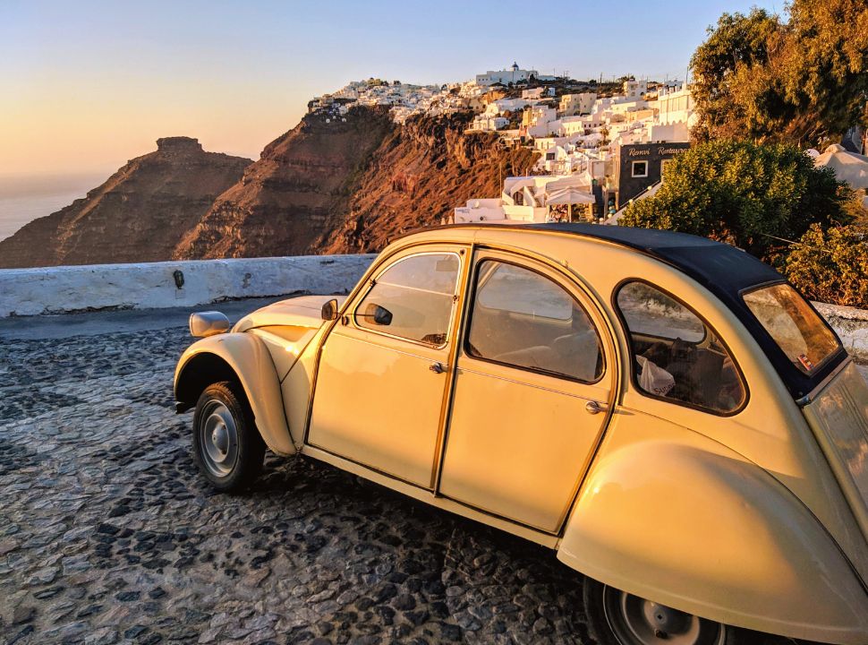 old 2CV car in Santorini