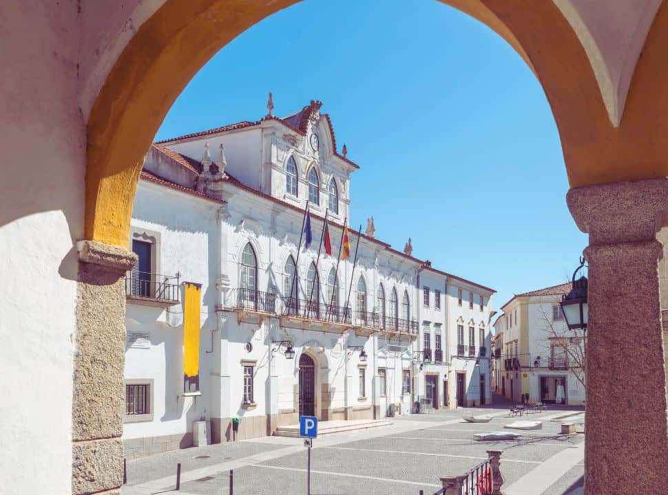 white townhall building in Evora